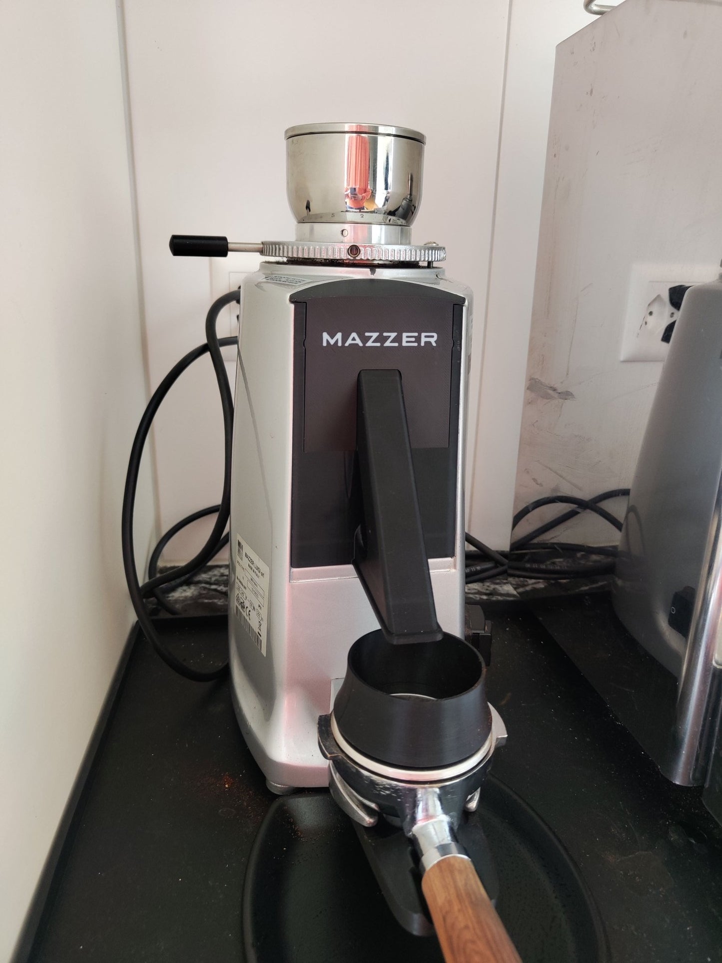 'Mazzer Nose' - Doser Replacement Shute - Tinkaholic